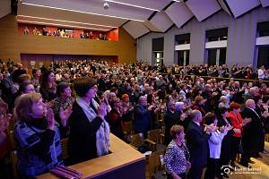 Vánoční koncert Václava Hudečka a Musici Boemi završil letošní koncertní sezonu ve Frenštátě pod Radhoštěm.