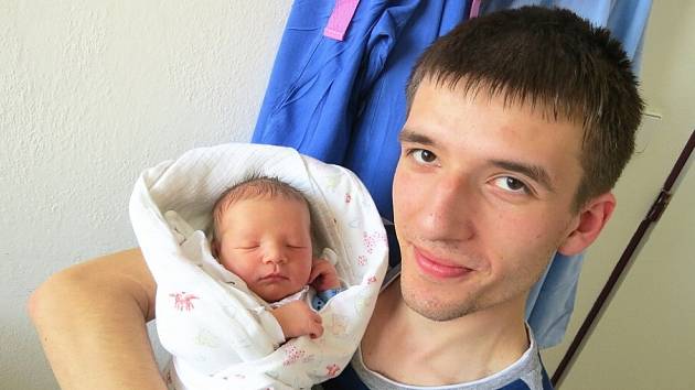 VÁCLAV BAYER, Bernartice nad Odrou, nar. 12. 5. 2013, 52 cm, 3,62 kg. Nemocnice Frýdek-Místek.