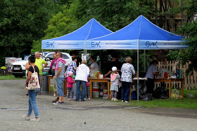 Country odpoledne u koní na Jarošově statku ve Studénce.