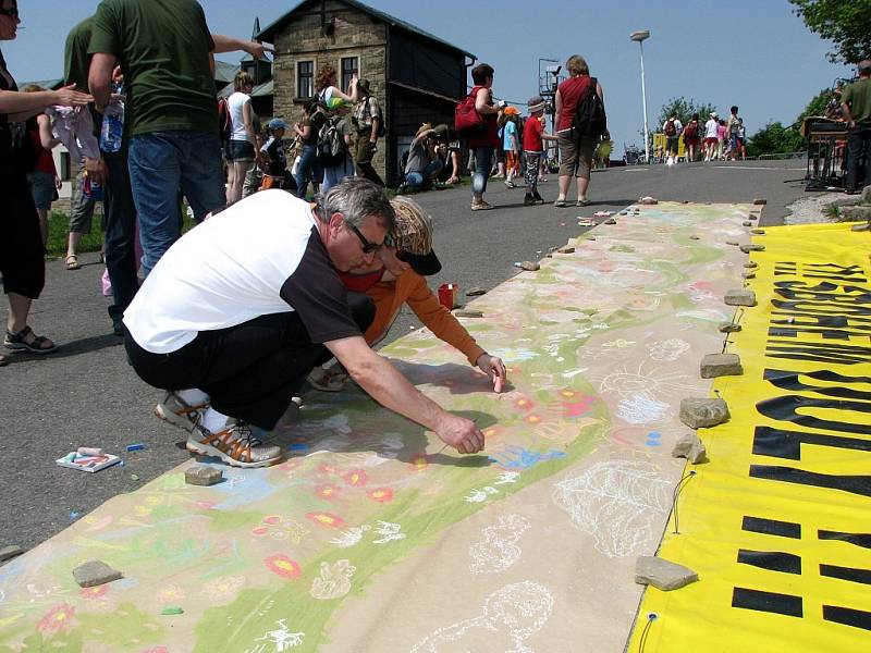 Uzamčení země valašské proti těžařům v roce 2008.