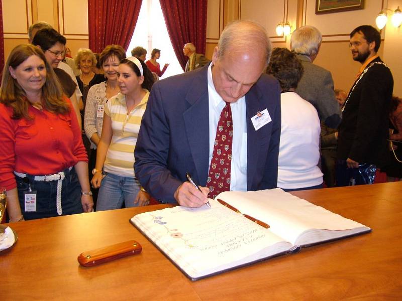 Robert Doubek slíbil, že socha prezidenta Wilsona se vrátí do Prahy.