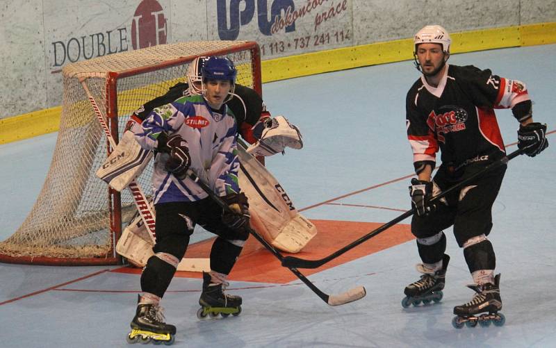 Stilmat extraliga, 4. kolo: IHC NOVÝ JIČÍN – IHC ROLLER STORM PRAHA 9:6 (2:1, 4:0, 1:3, 2:2).