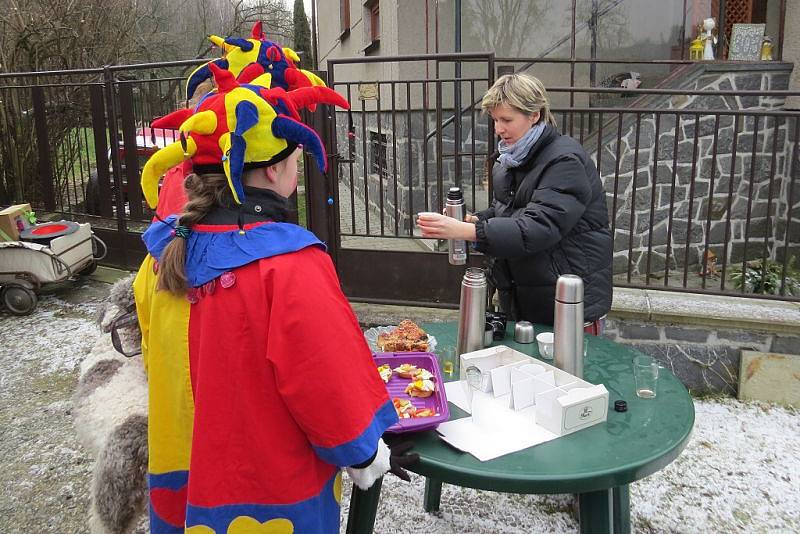 Pravděpodobně poslední letošní masopustní průvod na Novojičínsku se konal v sobotu 27. února. Stalo se tak v Heřmánkách, v nejmenší obci Novojičínska, kde jej uspořádali místní hasiči.