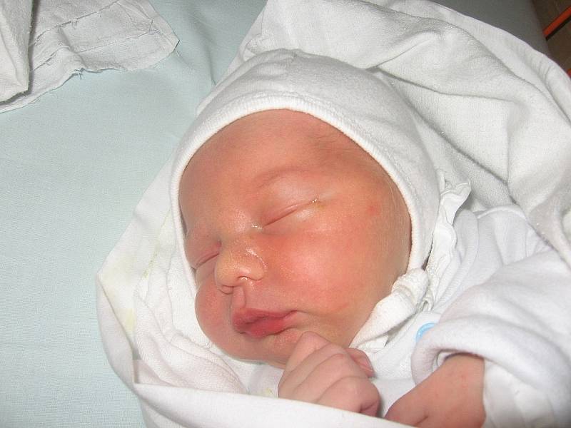 Václav Filípek,  54 cm, 4,05 kg, Domanín, 6.11.2012