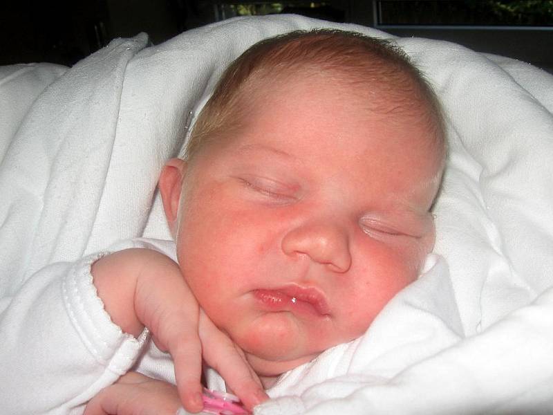 Sofie Gančarová, 55 cm, 4,15 kg, 12.8.2010, Milotice.