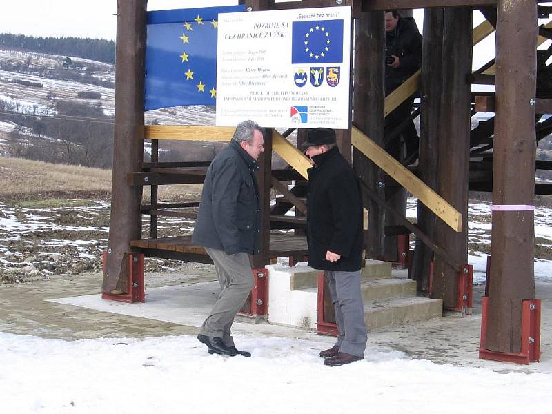 Slavnostního otevření rozhledny Drahy u Javorníku