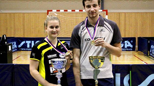Trojnásobní vítězové MM ČR akademiků ve stolním tenisu, čeští reprezentanti Tamara Tomanová (TTC Rodinghausen) a Ondřej Bajger (1.TSV Mainz).