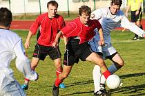 Fotbalisté Hodonína v utkání s Vyškovem.