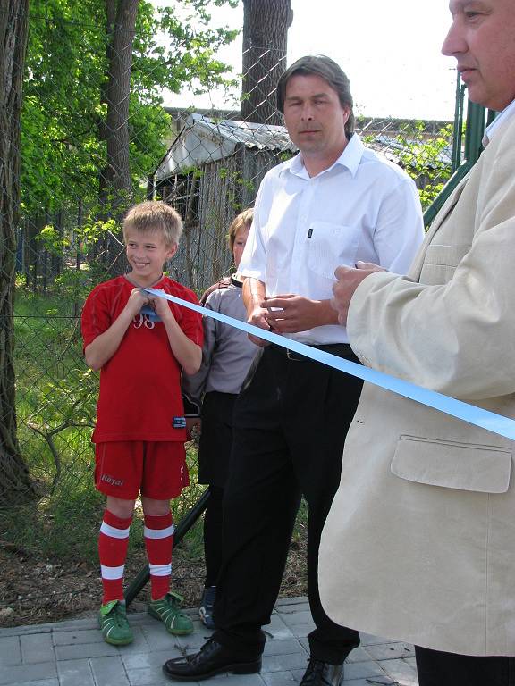 Otevření hřiště s umělým povrchem U Červených domků v Hodoníně