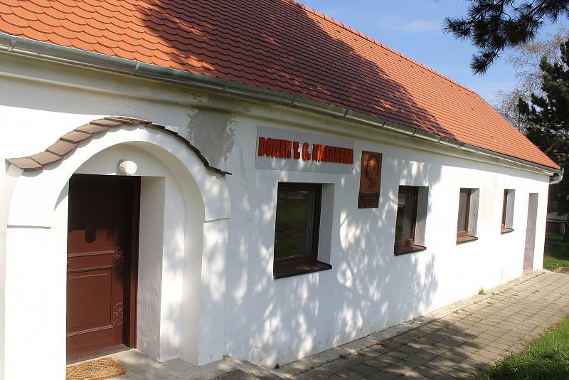 Masarykův domek v Čejkovicích.
