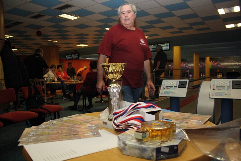 Bowlingový turnaj, který pořádalo hodonínské sdružení Svazu důchodců České republiky.