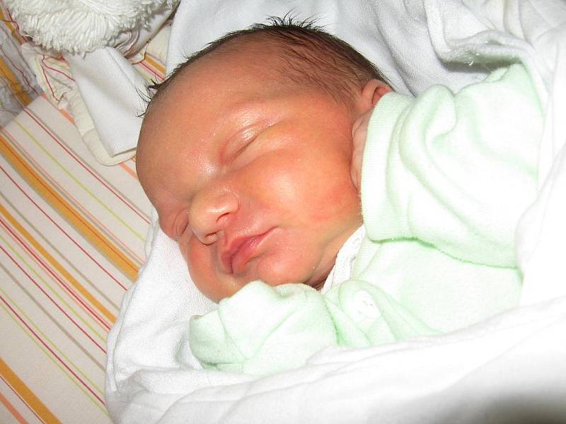 Pavel Burýšek, 51 cm, 3,35 kg, 21. 5. 2010, Krumvíř