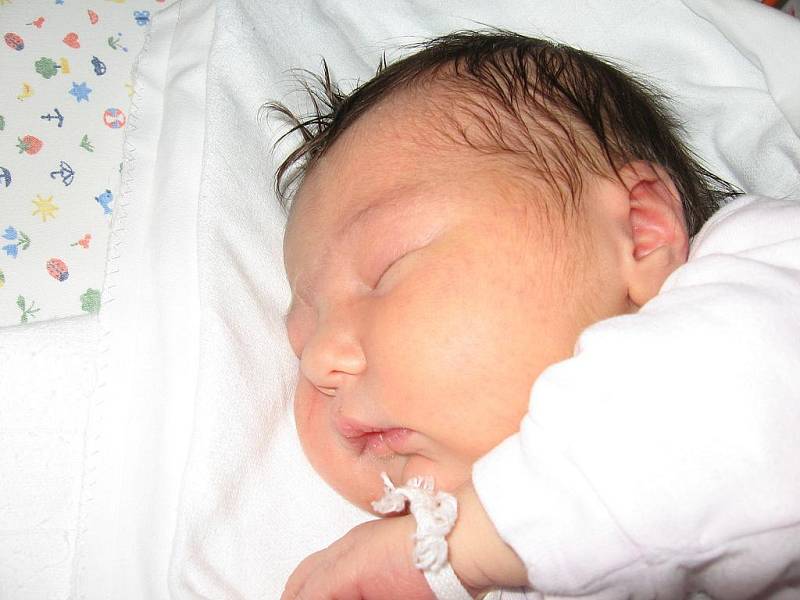 Viktorie Galbová, 50 cm, 3,5 kg, 25. 5. 2010, Hodonín