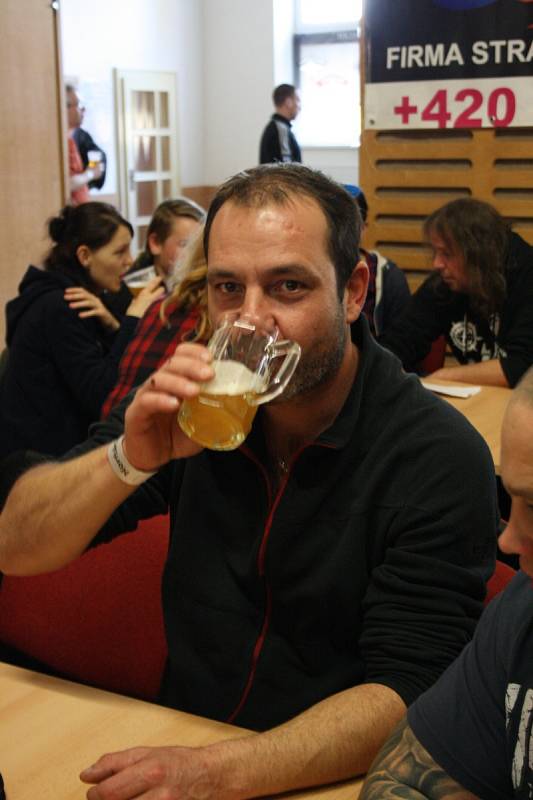 Čtvrtý ročník lipovského Horňáckého koštu piv nabídl šestatřicet druhů piva ze sedmnácti pivovarů.