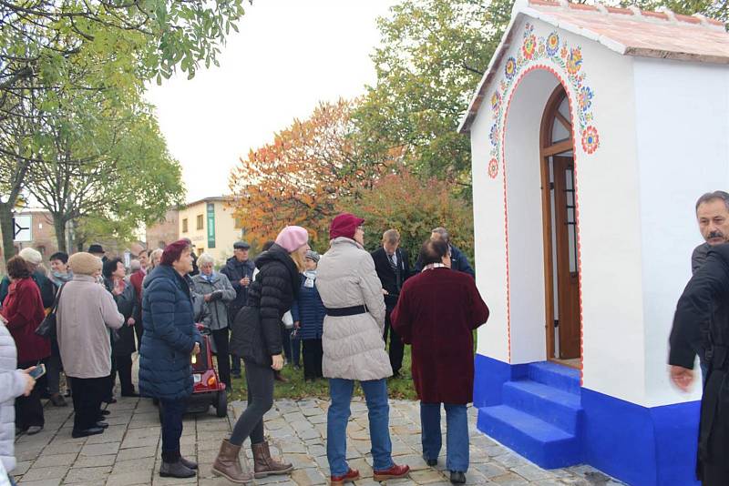 Vysvětili staronovou kapličku ve Strážnici. Původní zboural kamion.