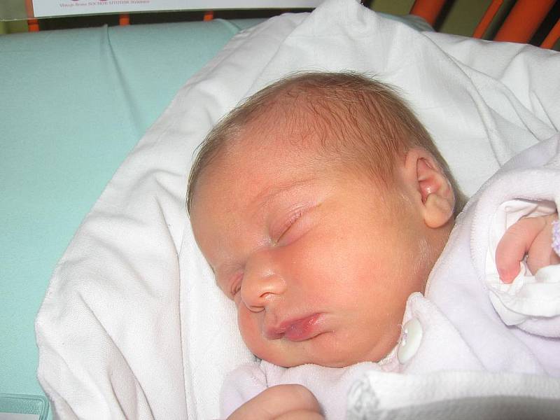 Valerie Hajná, 50 cm, 3,35 kg, 19. 10. 2010, Vlkoš