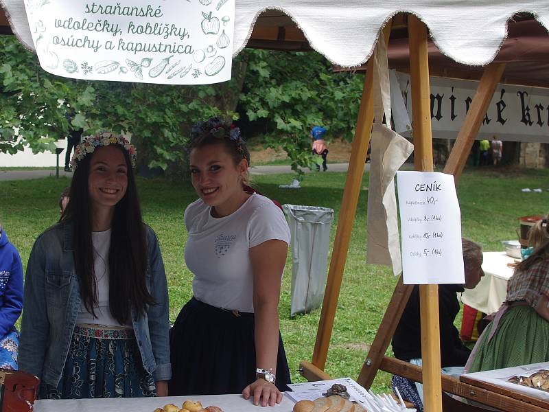 Strážnice o víkendu žila třiasedmdesátým folklorním festivalem.