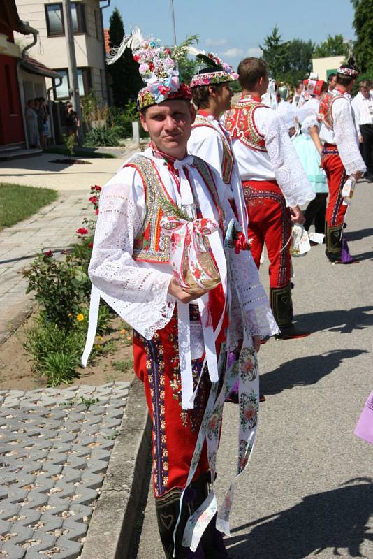 Lužické krojované hody pokračovaly i v pondělí.