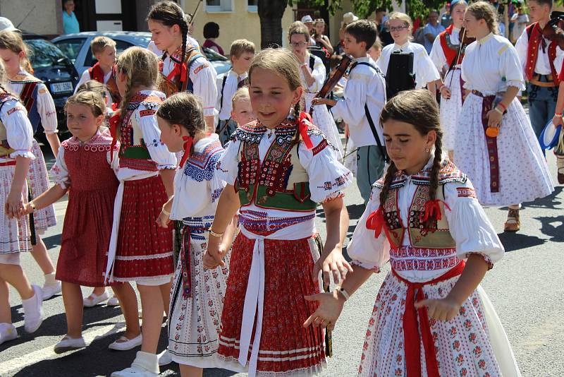 Mezinárodní folklorní festival Strážnice 2017, průvod městem.