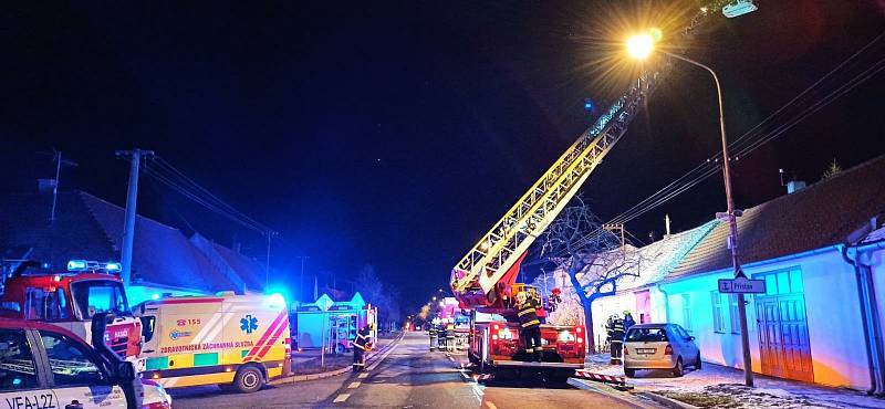 Požár stavení ve Strážnici si vyžádal jeden lidský život.