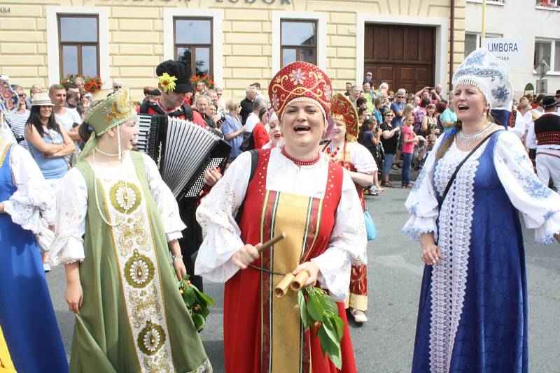 Sedmdesátý ročník mezinárodní folklorního festivalu ve Strážnici.