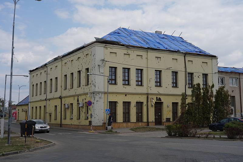 Obce na jihu Moravy po ničivém tornádu. S obnovou pomůže také nadace Karel Komárek Family Foundation.