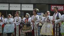 Pořádnou dávku hodového veselí zažili lidé v Hodoníně na Svatovavřineckých slavnostech.
