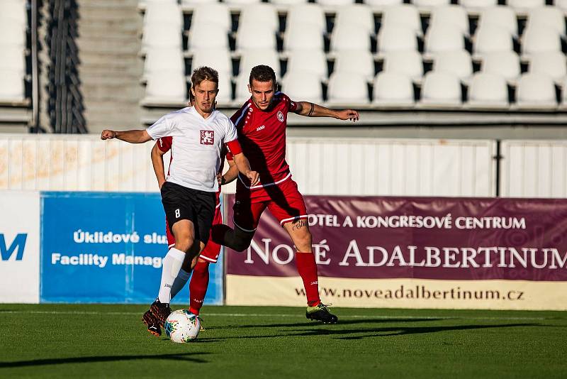 Fotbal fotbalová národní liga FC Votroci Hradec Králové  vs. Chrudim