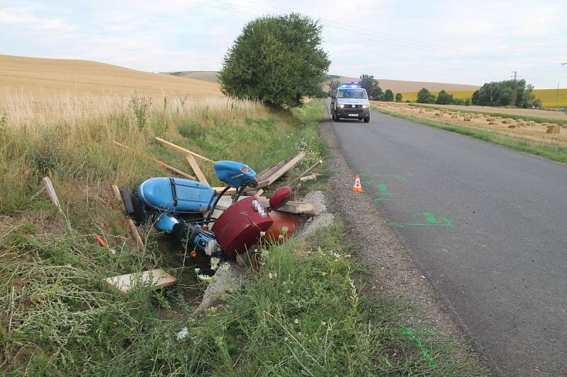 Nehoda motorky u Dambořic na Hodonínsku.