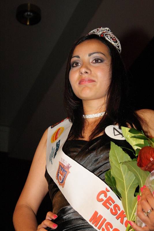 Novou Česko-slovenskou Miss Roma se stala devatenáctiletá Dominika Bubenčíková.První Vicemiss Roma pro tento rok je patnáctiletá Michaela Horvátová a titul Druhá Vicemiss Roma získala Marie Balogová.