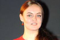 Mladá velická střelkyně Jitka Pešková patří mezi nejpohlednější okresní sportovkyně.