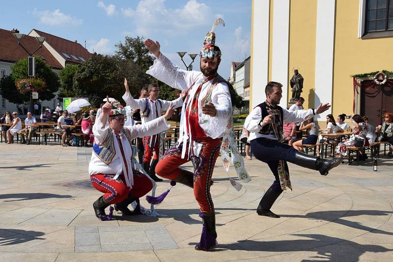 Hodonín rozveselily Svatovařinecké slavnosti