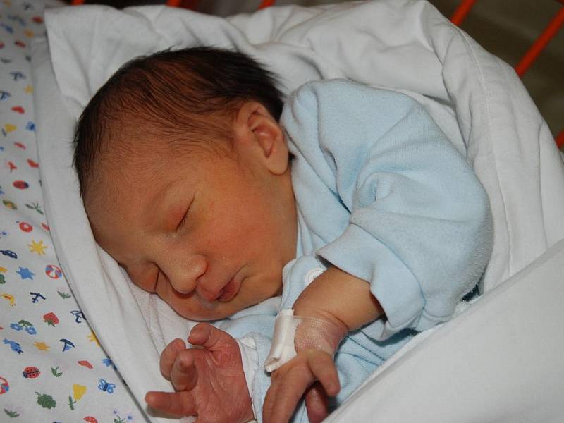 Ondřej Kolúch, 50 cm, 3 kg, 9. února 2010, Kyjov