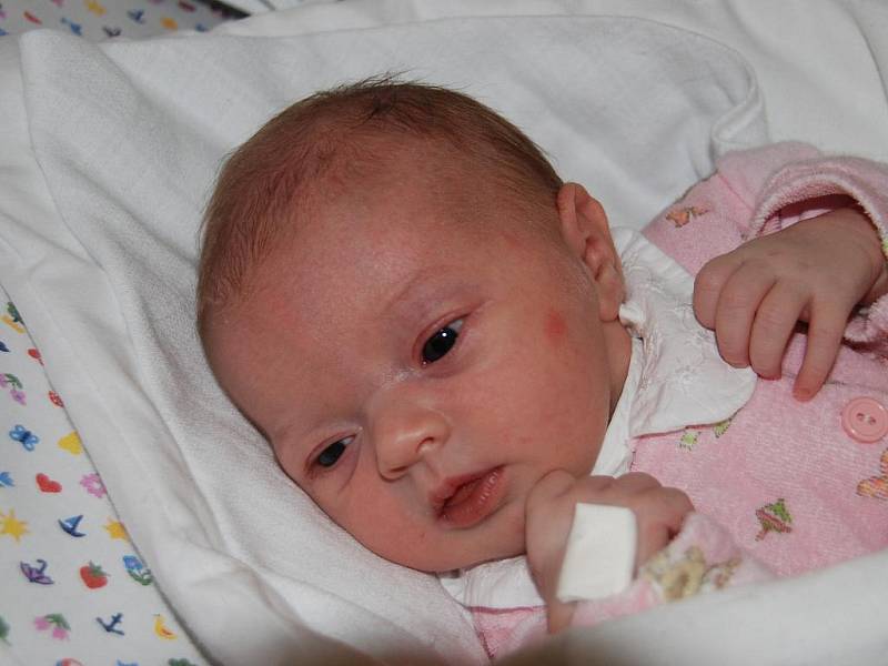 Viktorie Jungová, 49 cm, 3,3 kg, 22. ledna 2010, Kyjov