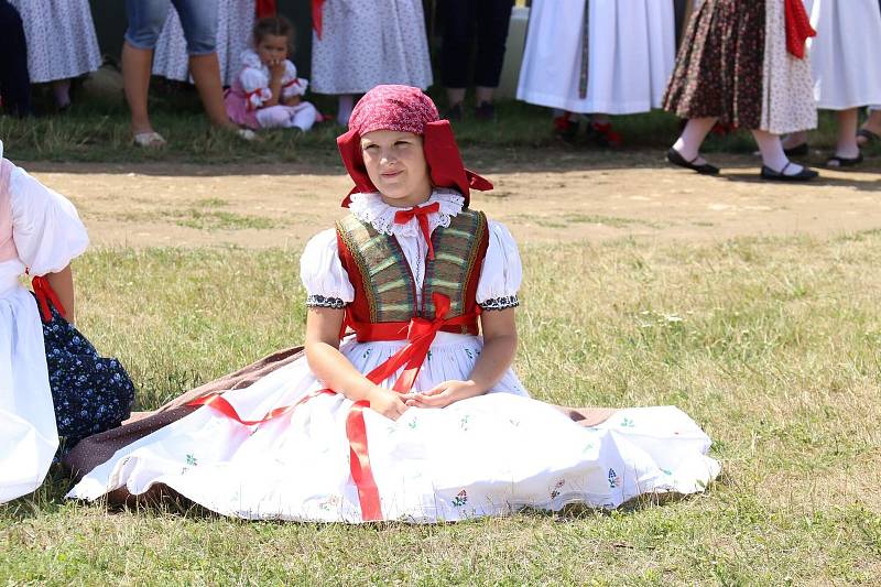 Dožínky ve skanzenu jsou ve Strážnici již tradiční folklorní akcí.