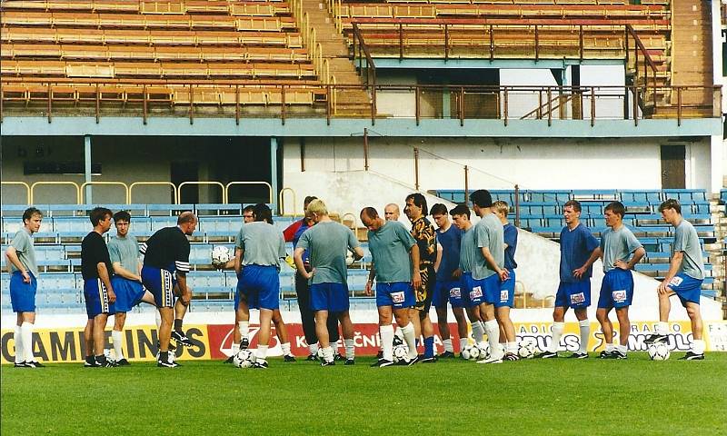 Fotbalisté Ratíškovic si na konci června připomínají finále poháru z roku 2000.