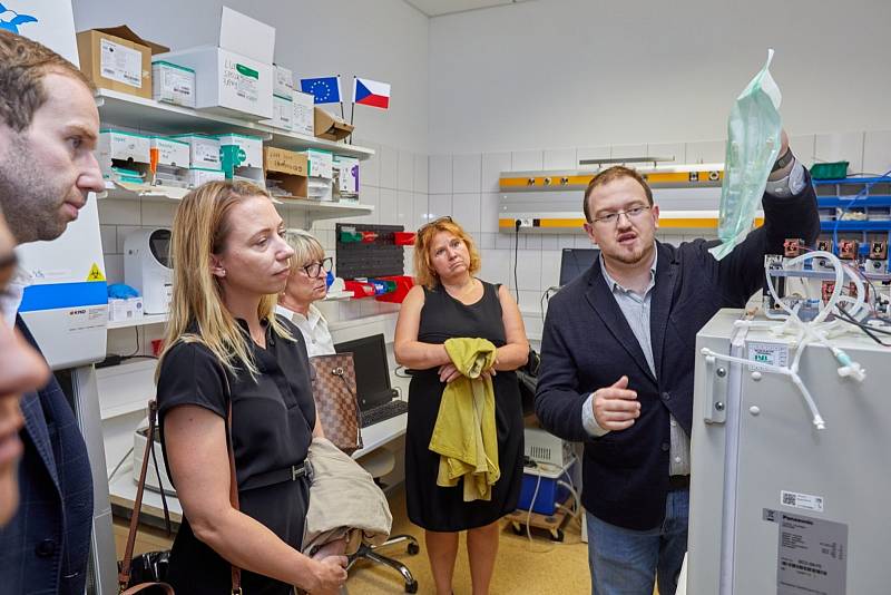 Studenti kladenské biomedicíny dostali pro výuku a výzkum osm unikátních laboratoří. Foto: se souhlasem ČVUT FBMI