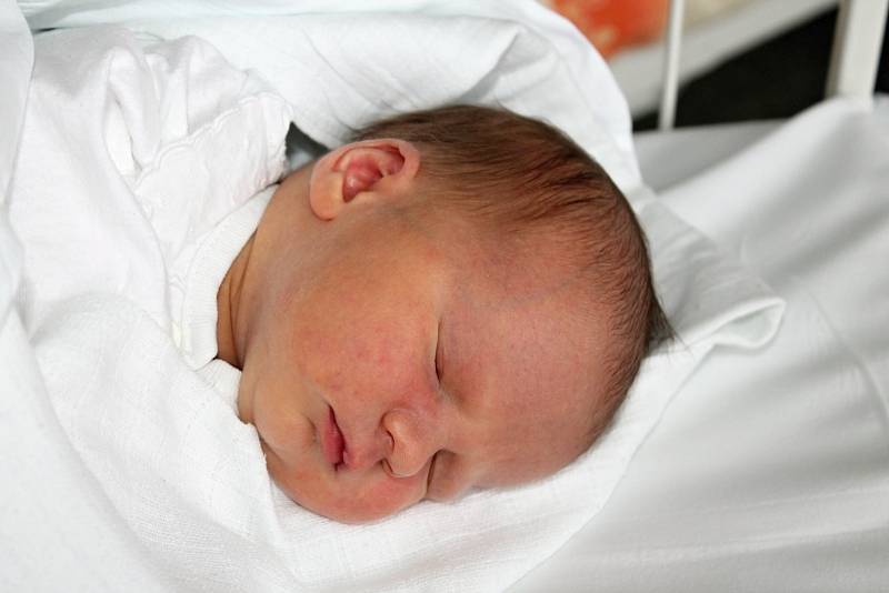 Simeon David, 11.1.2014, Hodonín, 50 cm, 3,30 kg,  nar.nemocnice Břeclav