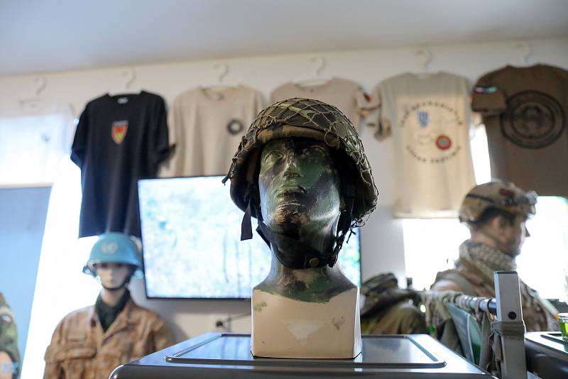 Military Muzeum Generála Sergěje Jana Ingra ve Vlkoši se rozšířilo o nové expozice.