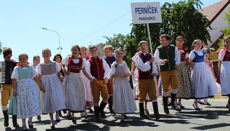 Mezinárodní folklorní festival Strážnice 2017, průvod městem.