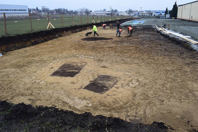 Záchranný archeologický výzkum na jihu Kyjova pohřebiště z doby bronzové.