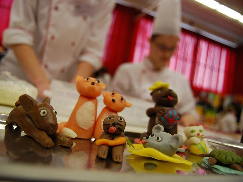 Gastroden ukázal umění studentů bzenecké potravinářské střední školy.