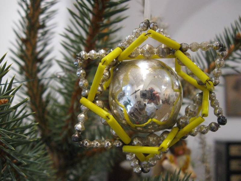 Od 5. prosince můžou návštěvníci zavítat do  Vrbasova muzea a nahlédnout na výstavu „Příběh vánočního stromečku“.