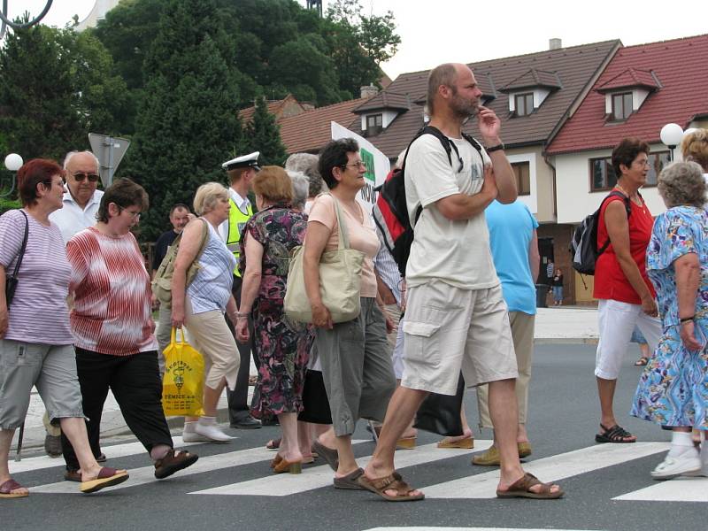 Blokáda ve Bzenci