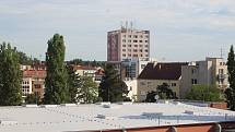 Zimní stadion v Hodoníně dostal po více než dvou desetiletích novou střechu.