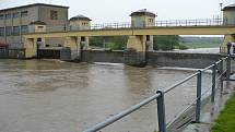 Řeka Morava u Hodonína v pondělí 17. května po 16.00