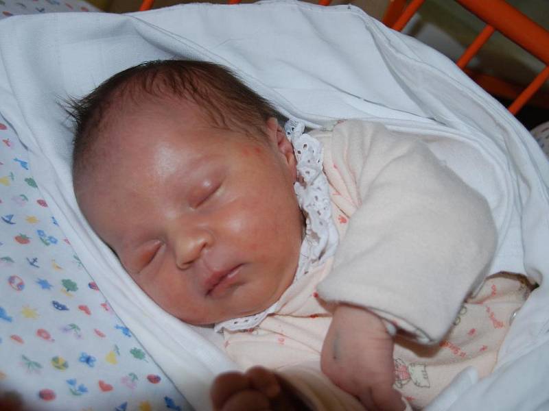 Jolana Náhlíková, 48 cm, 3,3 kg, 16. 2. 2010, Hroznová Lhota