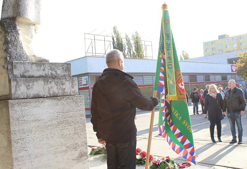 Pietní akt u příležitosti pětasedmdesátého výročí umučení učitele a komunistického odbojáře Rudolfa Filipa.