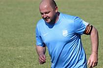 Hrající trenér Uhřic Tomáš Valihrach (na snímku) byl po nedělním domácím zápase s břeclavskou rezervou velmi spokojený.