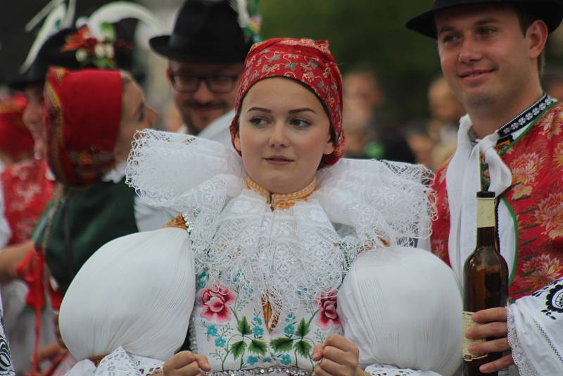 Ve Veselí nad Moravou se konaly Andělské hody. I díky slunečnému počasí si je nenechaly ujít davy návštěvníků.